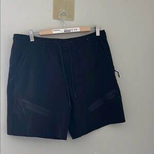 Pull&Bear Black Athletic Shorts Lightweight Stretchy Mid-Thigh